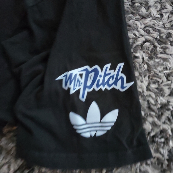 Adidas Mr Whitecaps T shirt - Picture 4 of 5